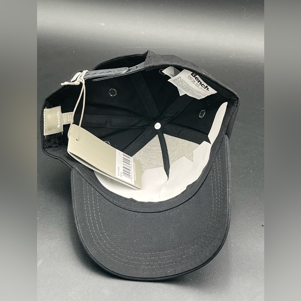 Bench Black SnapBack Hat - Picture 3 of 3